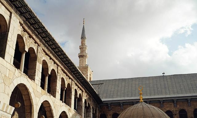 曾为世界清真寺的范本，在叙利亚战争中幸存